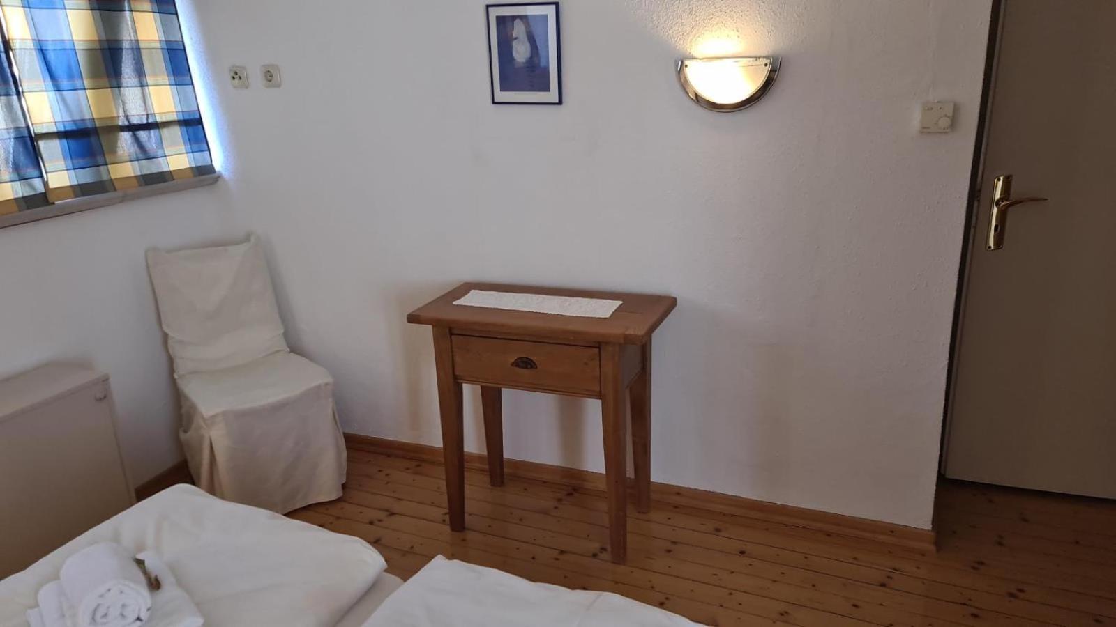 Historisches Backhaus Villa Enkirch Bagian luar foto